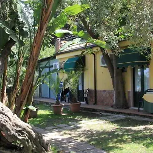 https://hotel-baia-delle-sirene-taormina-98039.sicilyhotelsitaly.net